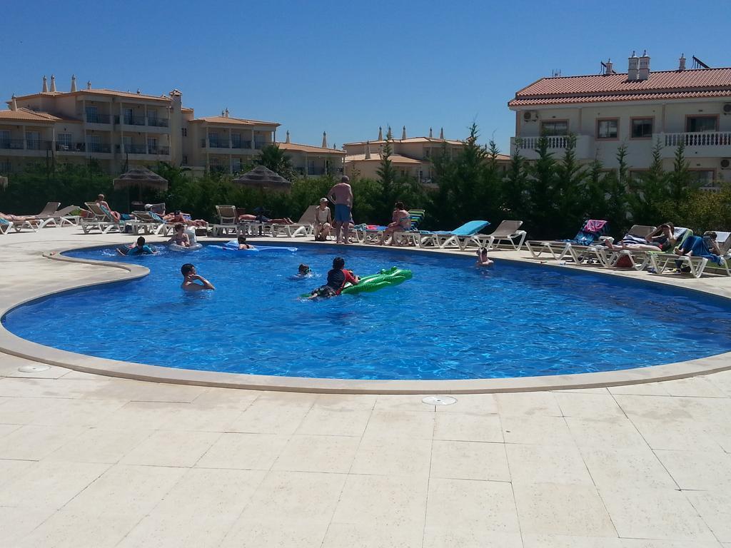 Apartment With Terrace Albufeira Olhos De Agua מראה חיצוני תמונה